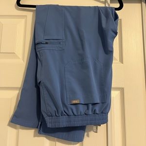 Figs yola skinny scrub pants